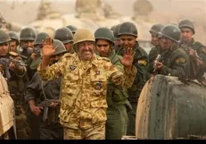 مردم در انتظار تماشای دوران اسارت فریبرز باغ‌بیشه