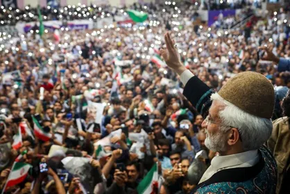 جلیلی: ملت کوچکترین جسارت را به سردار سلیمانی بر نمی&zwnj;تابد