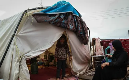 مردم مناطق زلزله زده سراب کمبود کانکس دارند
