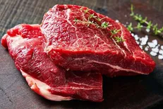 آیا گوشت قرمز پروتئین بیشتری نسبت به گوشت سفید دارد؟