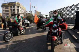 راهپیمایی یوم الله ۲۲ بهمن در تهران (3)