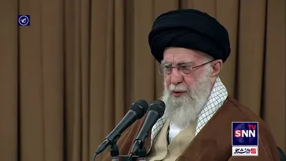 رهبر انقلاب: باید دستگاه&zwnj;های دولتی موانع بخش خصوصی مانند برخی قوانین و مقررات را بر طرف و کار آنها را روان کنند.