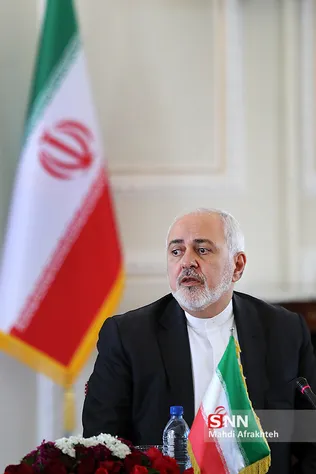 دیدار و نشست وزیر روابط و همکاریهای آفریقای جنوبی با وزیر امور خارجه ایران