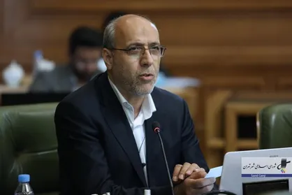 تشکری هاشمی: اگر تاکسی&zwnj; و اتوبوس به اندازه کافی وجود داشته باشد شهروندان از خودروهای ناشناس استفاده نمی&zwnj;کنند