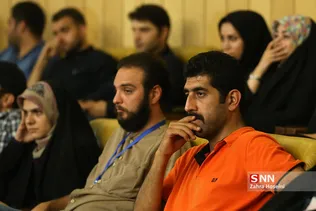 آ‌یین تجلیل از خبرنگاران با حضور رییس مجلس