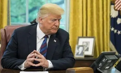 واکنش شاعرانه به انتظار ترامپ برای تماس