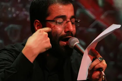 مداحی خاطره&zwnj;انگیز &laquo;اربعین حسینی&raquo;(۱)؛ &laquo;انشاالله اربعین میام ...&raquo; سیب سرخی + فیلم