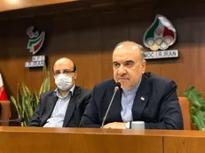 سلطانی‌فر: در مبارزه با فساد باید عزم جدی داشته باشیم/ باند‌های فساد جوسازی کردند