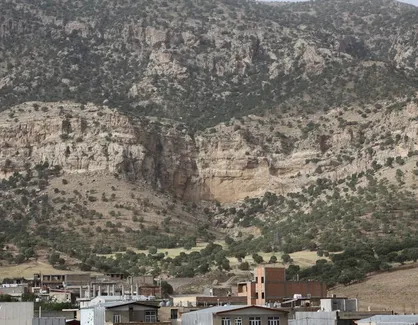 زمین&zwnj;&zwnj;خواری، تهدیدی بزرگ در ایلام / لزوم برخورد با کوه&zwnj;خواران در دهلران