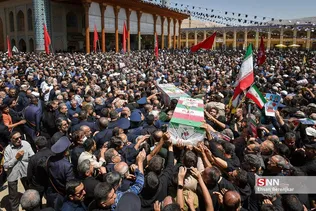 تشییع ۲ شهید حادثه تروریستی حرم شاهچراغ(ع)
پیکر مطهر شهدای حادثه تروریستی حرم شاهچراغ (ع) ساعت ۹ صبح چهارشنبه ۲۵ مرداد۱۴۰۲ از میدان شهدا تا حرم مطهر احمد بن موسی شاهچراغ (ع) شیراز تشییع شد.