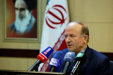تاکید معاون وزیر بهداشت بر مسئله محور بودن پژوهش دانشگاه‌های علوم پزشکی / شتاب تولید علم در پزشکی ۷.۴۴ درصد است
