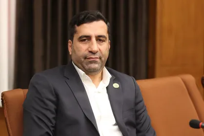 حسین خیری&zwnj;نیا با اختلاف یک رأی رئیس فدراسیون اسکیت شد