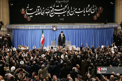 دیدار هزاران نفر از مردم قم با رهبر انقلاب