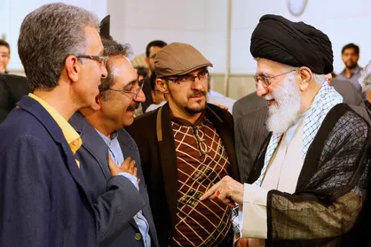 المیادین: رهبر ایران از بزرگترین نقادان ادبیات است