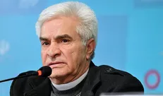 کارگردان شوق پرواز در خاک آرام گرفت