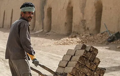 نمایندگان مجلس به فکر رفع مشکلات معیشتی کارگران باشند