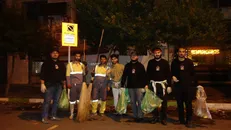 دانشجویان علوم پزشکی گلستان به یاری پاکبانان زحمت‌کش شتافتند+ تصاویر
