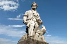 فردوسی و ترسیم روند تتور جامعه شیعی برای فراهم کردن شرایط ظهور امام عصر (عج)/ شاهنامه چه نگاهی به زنان، علم و موعودگرایی دارد؟