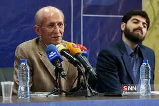 شانزدهمین نشست شنبه های انقلاب با موضوع مطبوعات 