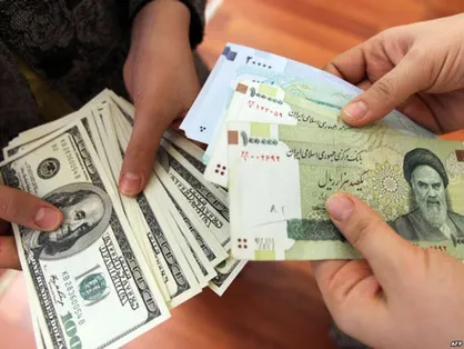 بانک مرکزی بازار ارز را مدیریت می&zwnj;کنند/صراف&zwnj;های مجاز ارز می&lrm;گیرند