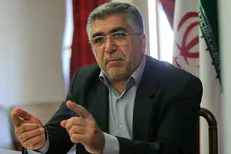 هنوز به نقطه مشترکی در سیاست نرسیده‌ایم/ تعویض مدیران یک بلا برای کشور است