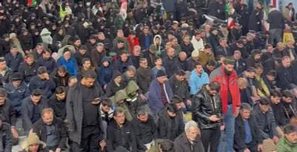 طنینِ &laquo;اَلعَجَل&raquo; در قلبِ پایتخت؛ وقتی میدان انقلاب، محرابِ حماسه&zwnj;ی یک ملت می&zwnj;شود + فیلم