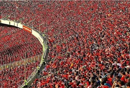 تمهیدات اورژانس تهران برای بازی پرسپولیس و نساجی در ورزشگاه آزادی