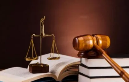 ۷۴ ضربه شلاق برای معاون وقت برنامه&zwnj;ریزی استانداری گیلان