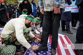 مراسم راهپیمایی یوم الله ۱۳ آبان