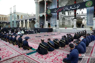 آیین تعویض پرچم حرم مطهر حضرت معصومه(س)