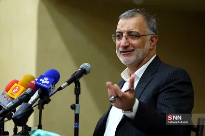 توضیحات زاکانی در خصوص وعده شکستن کمر ترافیک تهران در سال ۱۴۰۲+ فیلم