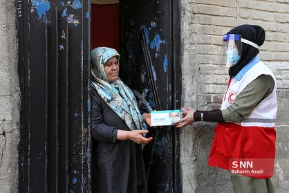 توزیع ماسک در محله هرندی
