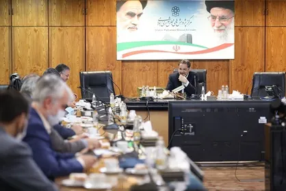 مرکز پژوهش&zwnj;ها برای تقویت بنیه نخبگانی از ظرفیت علمی کشور بهره خواهد برد