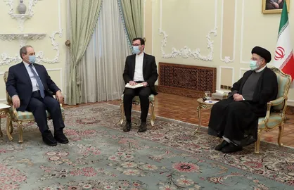 رئیسی: بدنبال تقویت روابط تهران - دمشق بویژه در حوزه&zwnj;های اقتصادی و تجاری هستیم/ فیصل مقداد: خون شهید سلیمانی ضامن پیوند عمیق روابط دو ملت است