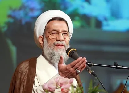 وجود نعمت امنیت در کشور ناشی از رهنمودهای رهبری، ایثارگری ملت و توان نظامی است