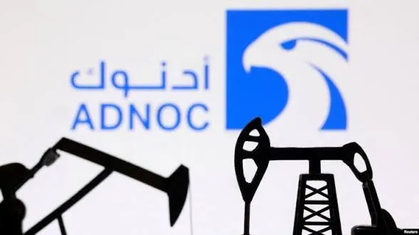 صف‌های طولانی بنزین در امارات + فیلم