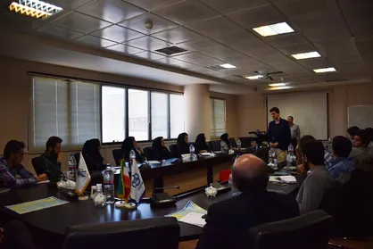 کارگاه آموزشی اصول راه&zwnj;اندازی و مدیریت کسب و کار در دانشگاه کردستان برگزار شد