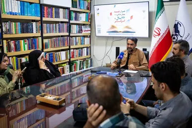 مجدالدین معلمی: فروش کتاب‌های مرتبط با رهبری ۱۰ برابر شده است/ رسانه در تبیین مسائل ملی دچار لکنت است
