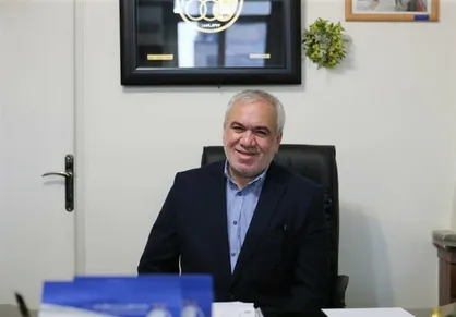 فتح الله&zwnj;زاده: هیچ&zwnj;وقت در استقلال حقوق و پاداش نگرفتم/ ممنوعیت جذب مربیان و بازیکنان خارجی را به ضرر فوتبال می&zwnj;دانم