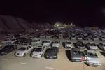 احیای شب بیست و سوم ماه مبارک رمضان در پارک کوهستانی دراک شیراز با حضور مردم در خودرو ها با حفظ فاصله گذاری اجتماعی