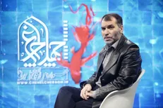 پرداختن به موضوع عاشورا اهلیت می‌خواهد