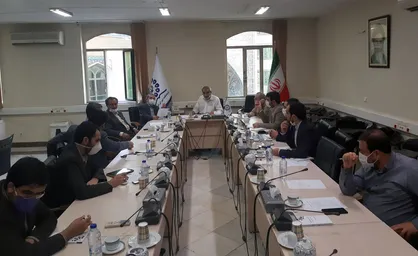 بررسی مصوبه "قیر رایگان" در پژوهشکده شورای نگهبان