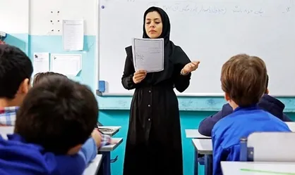 اشکال نرم&zwnj;افزاری در پرداخت حقوق اسفند معلمان/ واریز مابه التفاوت حقوق تا ساعاتی دیگر