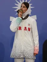 ظظ