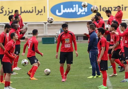 بازگشت مدافع پرسپولیس به تمرینات گروهی