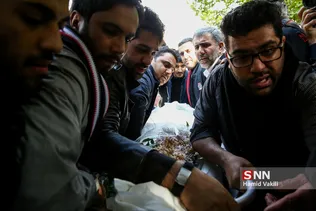 مراسم تشییع پیکر جهادگر دانشجو امیرمحمد اژدری در جماران