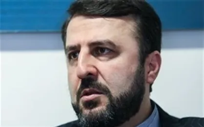 غریب&zwnj;آبادی: دانمارک کودک ایرانی را به خانواده&zwnj;اش بازگرداند