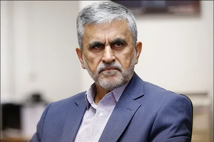 قمصری: یارانه بنزین ناعادلانه توزیع می&zwnj;شود / اصلاح نرخ بنزین مستلزم افزایش درآمد مردم