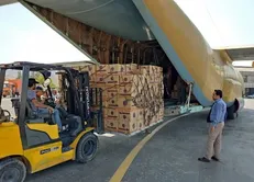 ارسال هوایی اقلام ضروری برای گذرگاه‌های مرزی منتهی به عراق