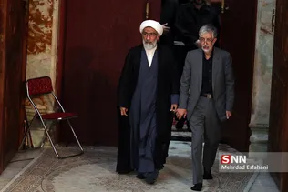 مصطفی پورمحمدی  وزیر سابق دادگستری و غلامعلی حداد عادل رئیس فرهنگستان ادب 